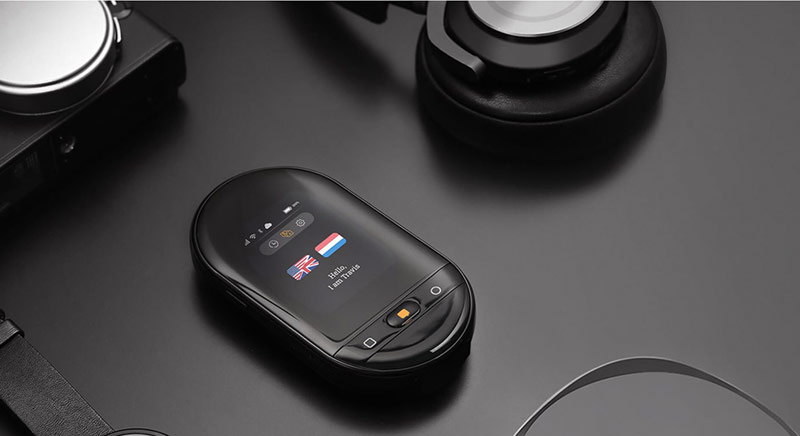 Máy phiên dịch Travis Touch Go