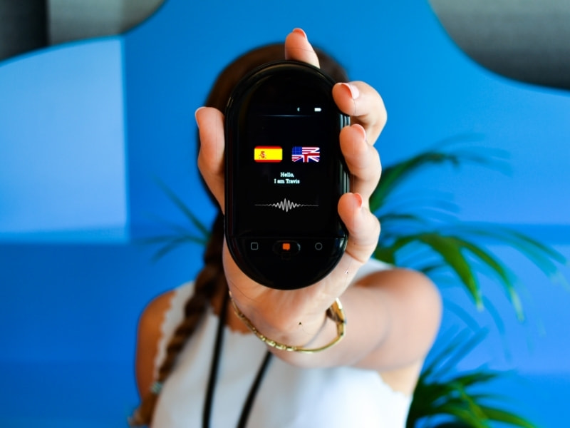 Máy Phiên Dịch Tiếng Ba Lan Travis Touch Go